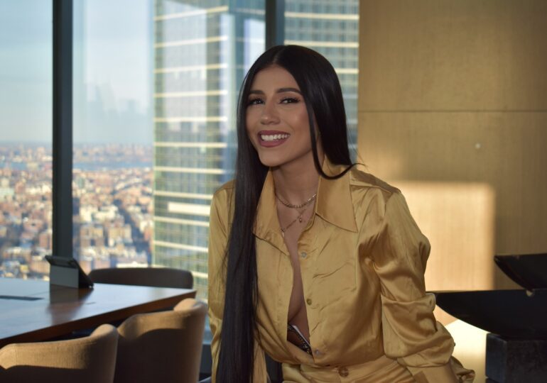 Meet Dolly Cardona: The Colombian Actress Based in New York City Who is Ready To Kick Off Her Career