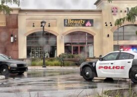 At least three people dead after shooting at Indiana shopping mall